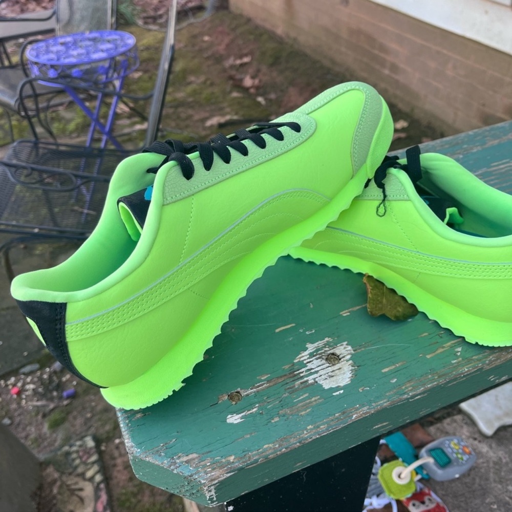 Limited Edition “Spring Fling” Puma Romas Sz 11